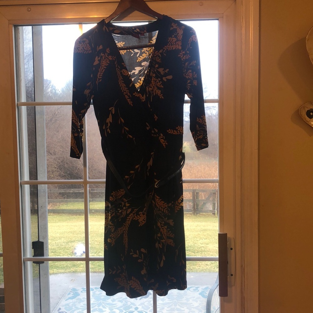 212 Collection dress size medium